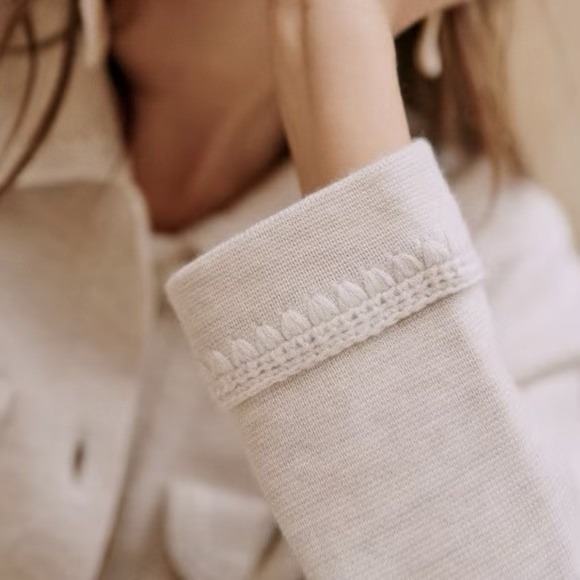 La‎ Maille Sezane Betty Cardigan Women's XXS Beige Crochet Trim 100% Merino Wool - Picture 2 of 7